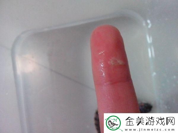 “白边帽”传奇