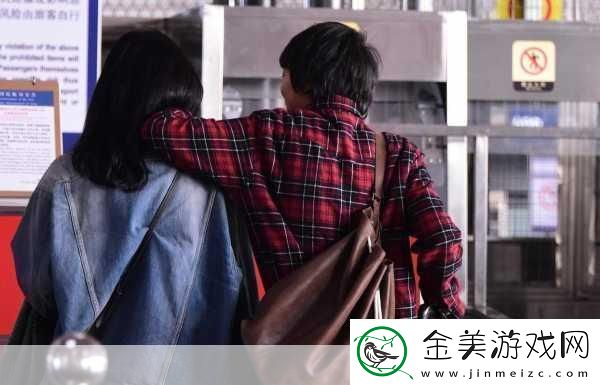 朋友老婆一个人在家我方便去吗-1.-朋友的妻子独自在家-我该不该去探望