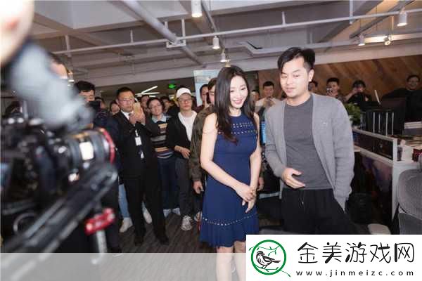 丁磊柳岩惊喜现身终结者2！跳伞开黑燃爆战场