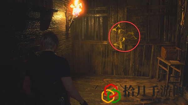 生化危机4重制版小洞穴祭坛门打开方法：巧妙利用敌人分散逐个击破