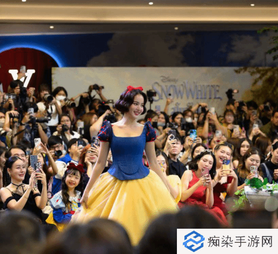 《白雪公主》泰国配音女演员亮相 网友:这不比黑雪强