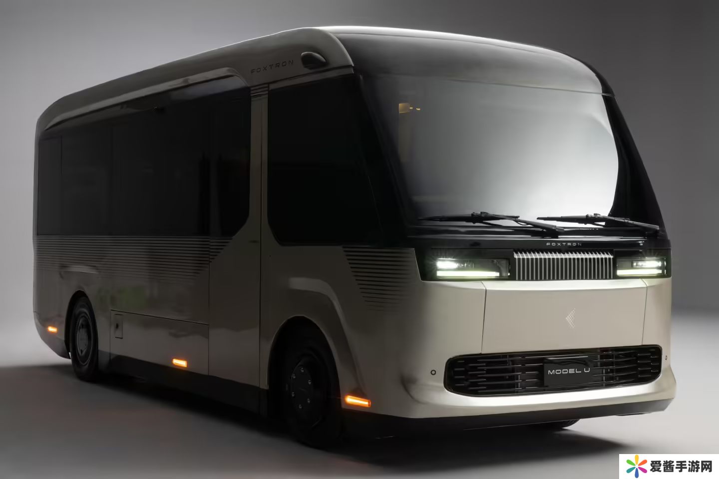 鸿海计划在日本发售多款车型：含乘用车 Model A、巴士等